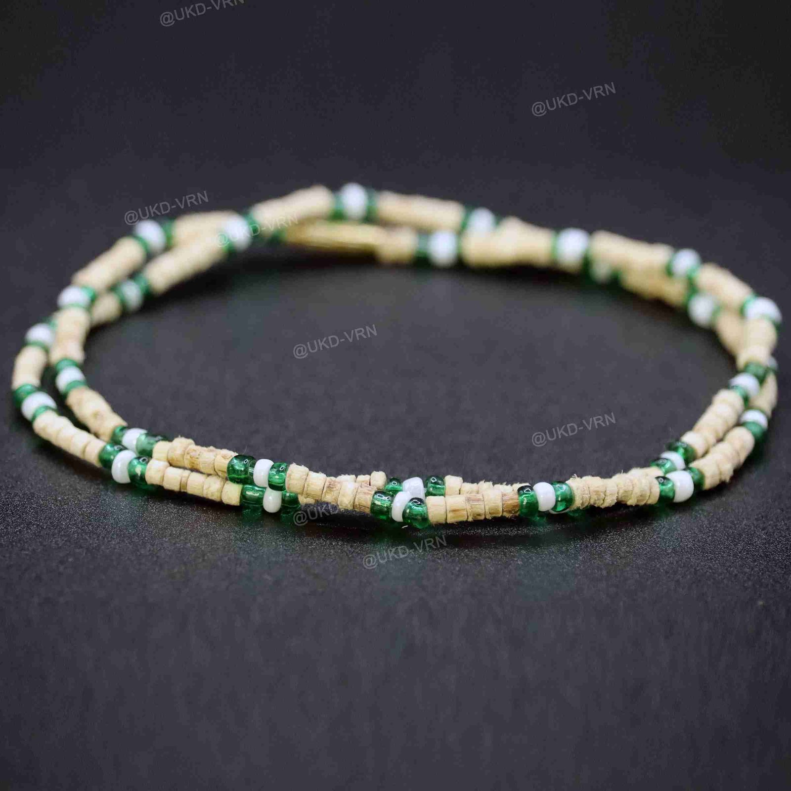 Green & White Beaded Tulsi Kanthi